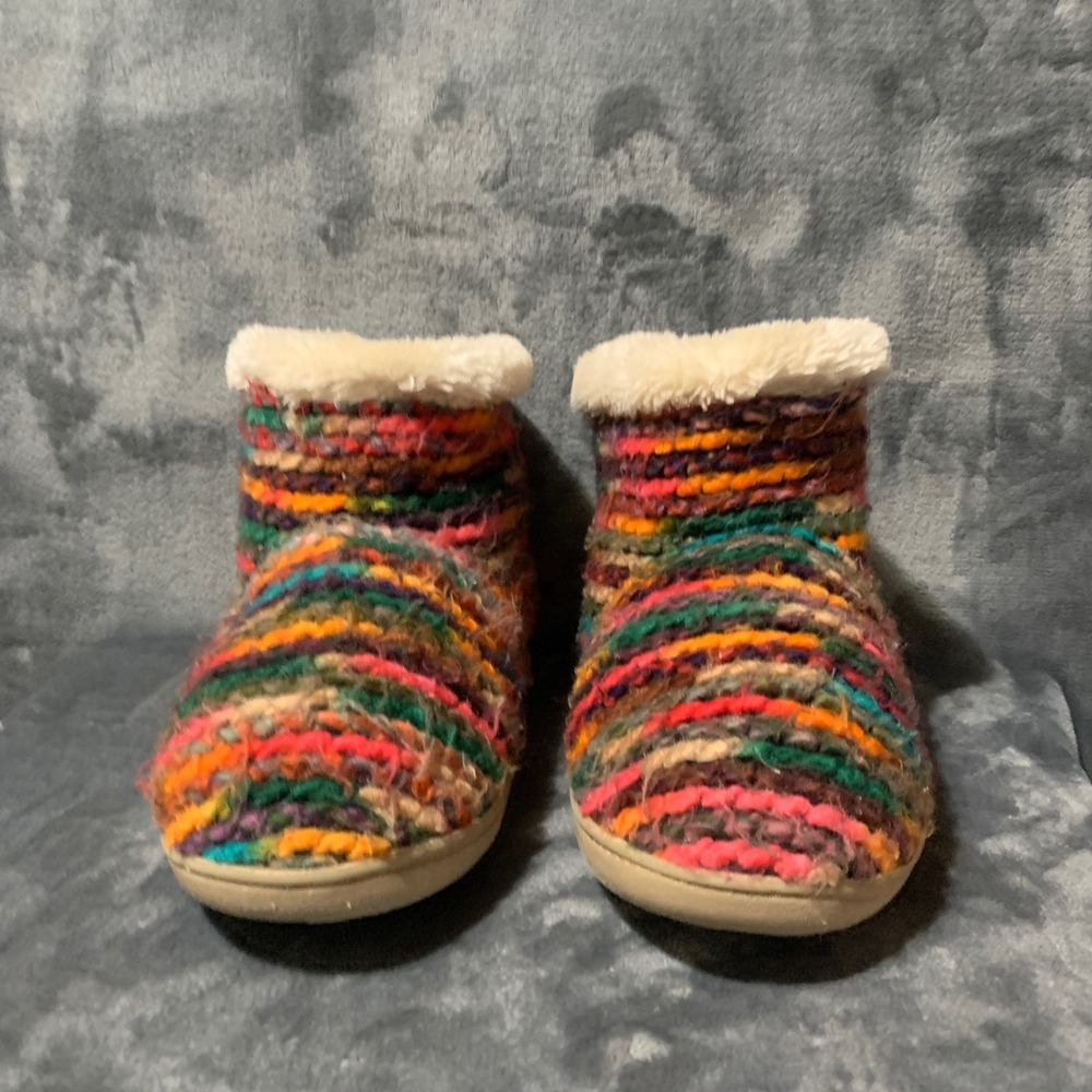 Minnetonka Slipper Boots Womens L 8-9 Rainbow Knit Faux Fur Cottage44048 - Picture 6 of 15